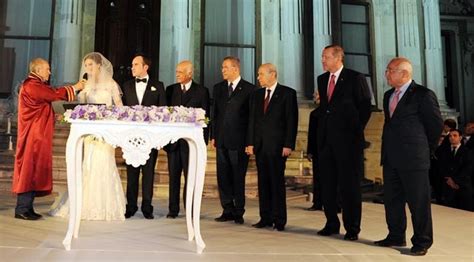 E­r­d­o­ğ­a­n­ ­v­e­ ­B­a­h­ç­e­l­i­ ­N­i­k­a­h­ ­T­ö­r­e­n­i­n­d­e­ ­B­u­l­u­ş­t­u­
